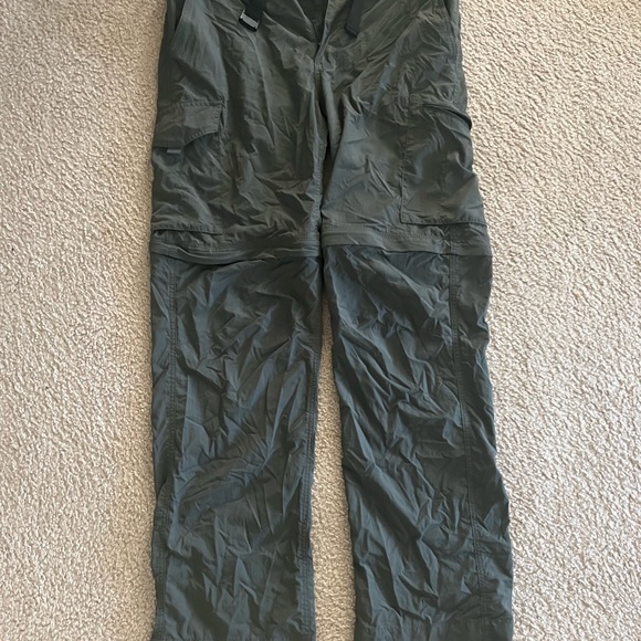 Columbia Silver Ridge Utility Convertible pants - Picture 3 of 4